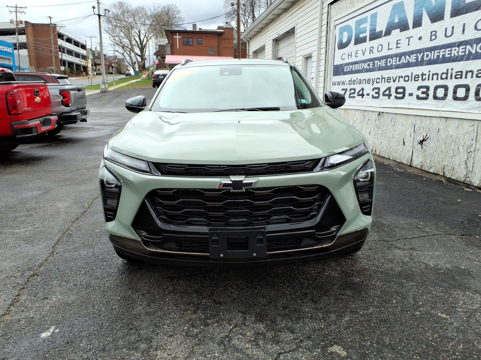 Certified 2024 Chevrolet Trax ACTIV w/ Driver Confidence Package image 2