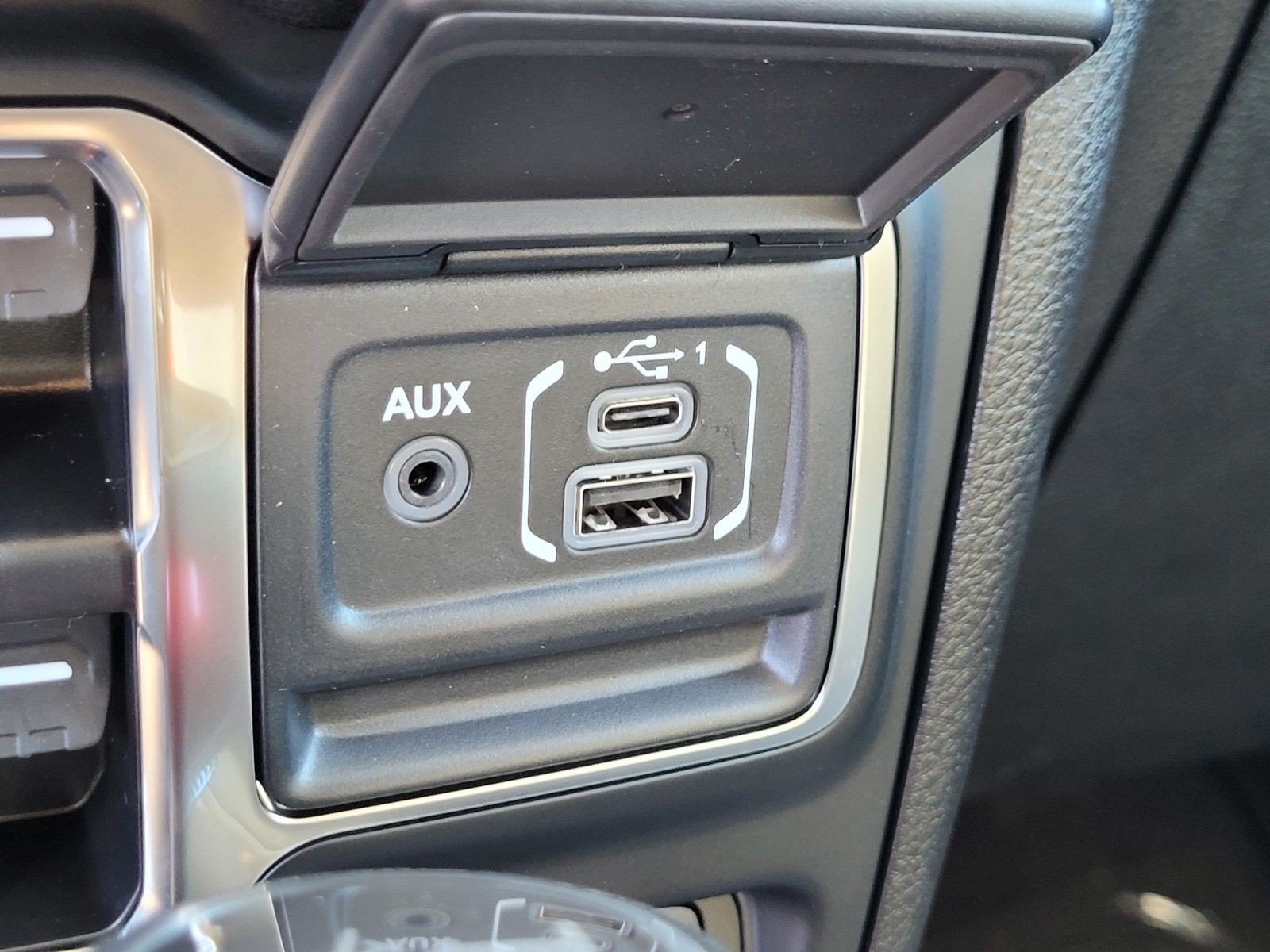 New 2026 Jeep Wrangler Unlimited Sport AWD/4WD image 21