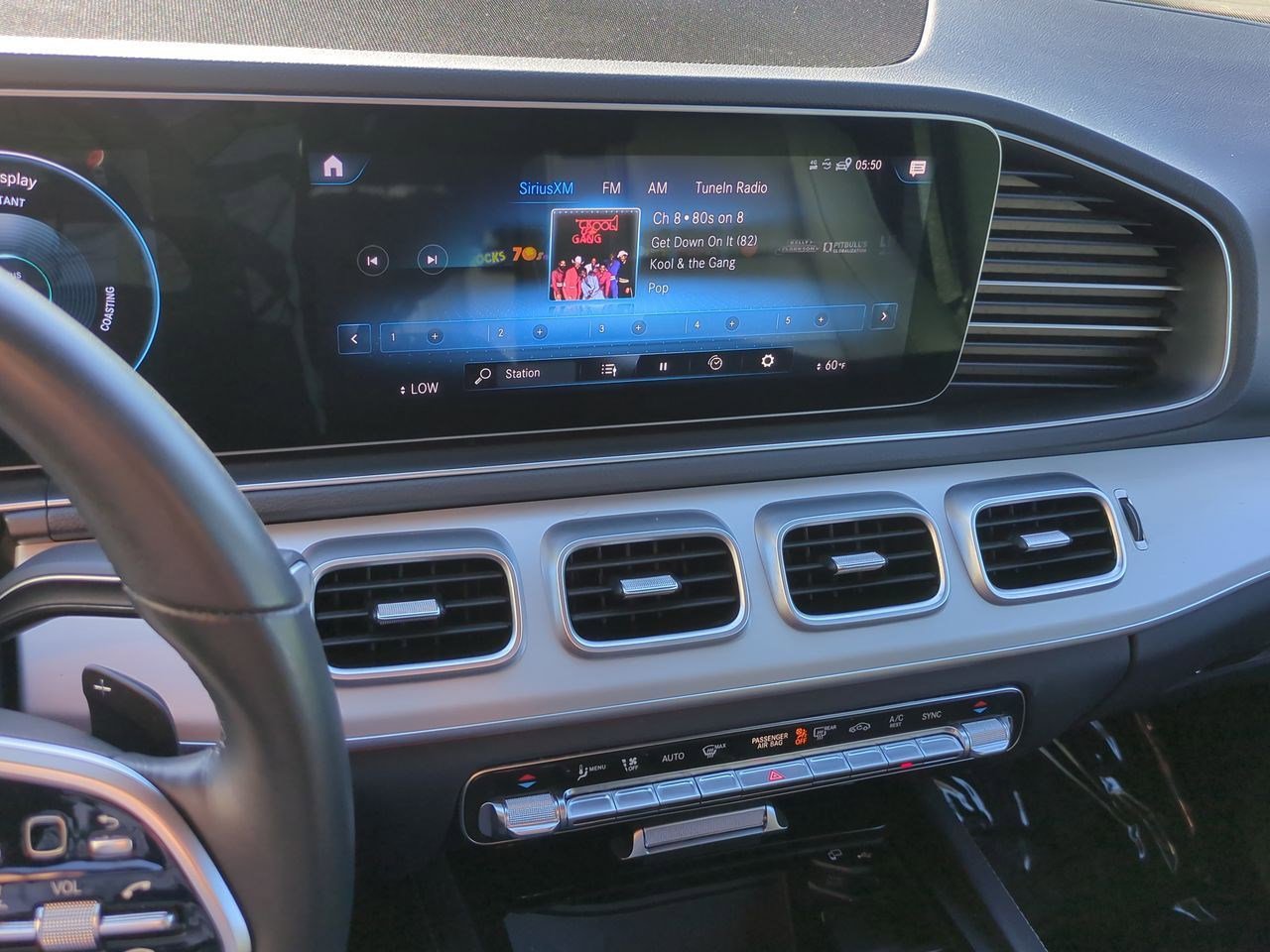 Used 2022 Mercedes-Benz GLE 350 4MATIC image 15