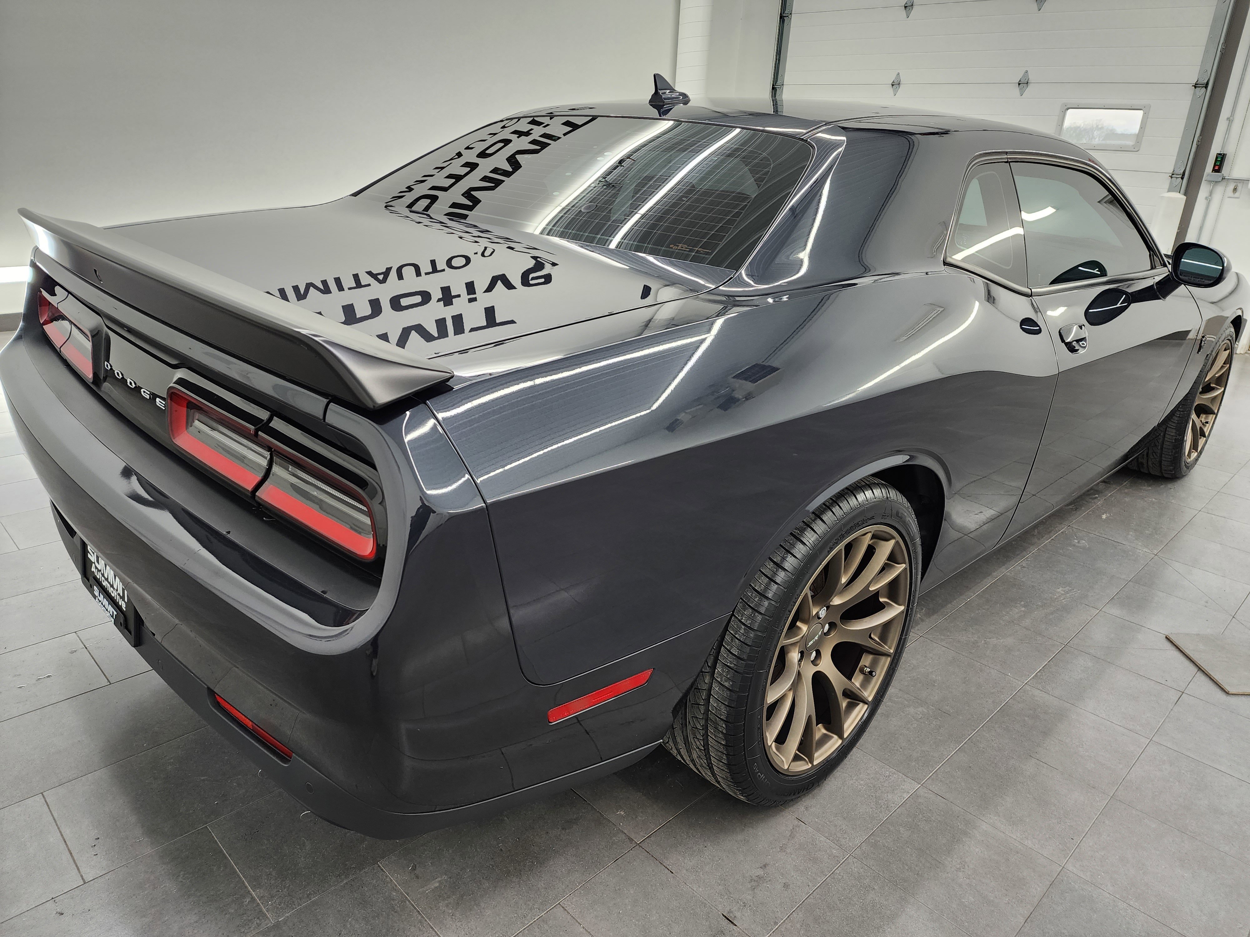 Used 2017 Dodge Challenger SRT Hellcat RWD image 5