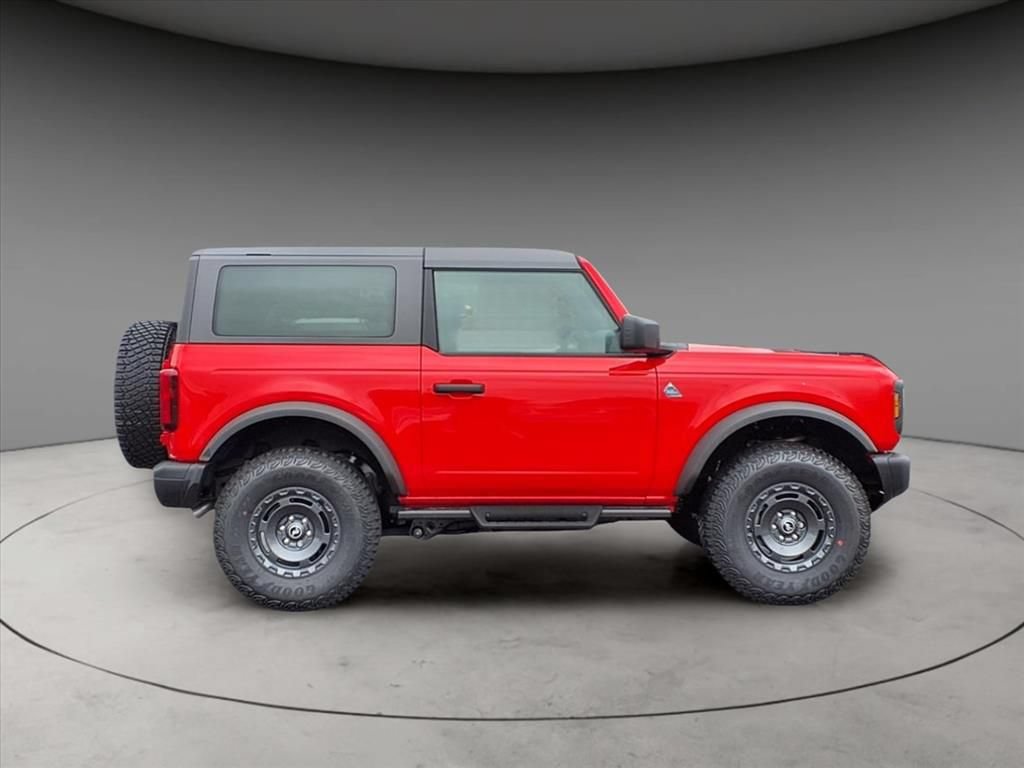 New 2024 Ford Bronco Black Diamond AWD/4WD image 9