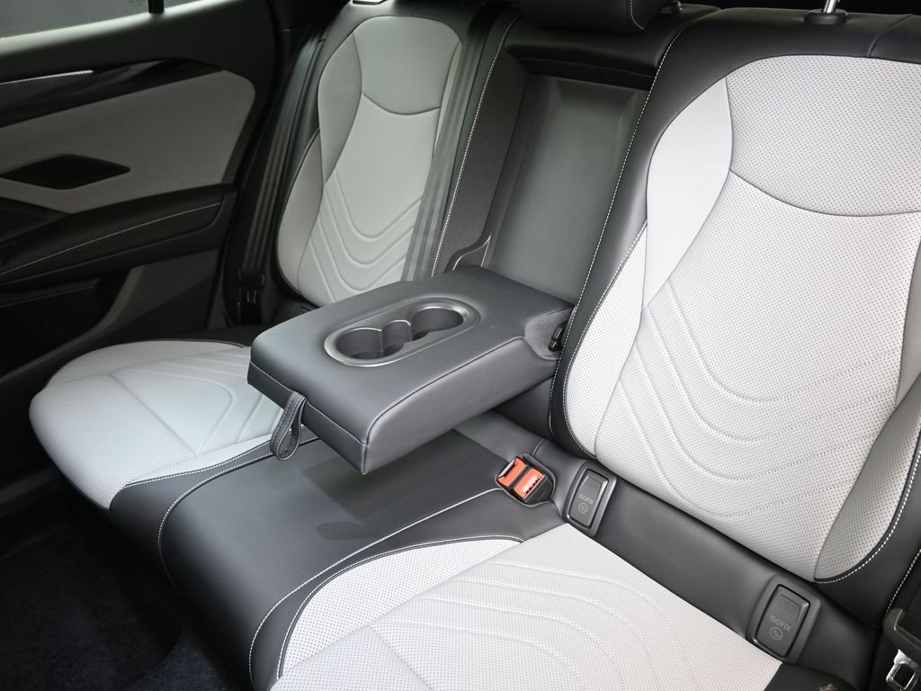 New 2026 Volkswagen Tiguan SE R-Line image 19