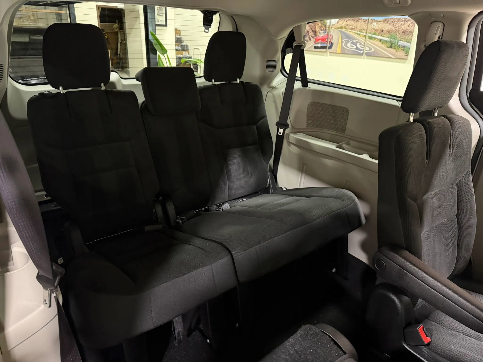 Used 2019 Dodge Grand Caravan SE image 27