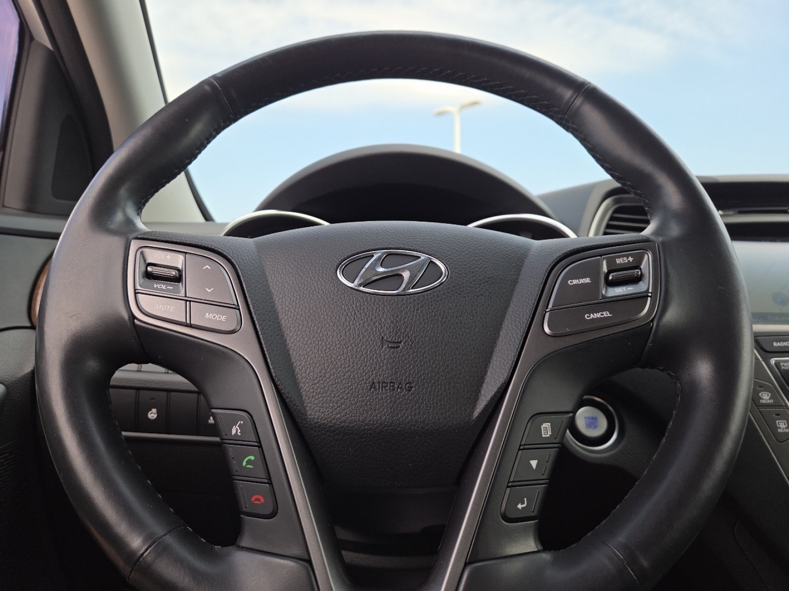 Used 2018 Hyundai Santa Fe Sport AWD/4WD image 25
