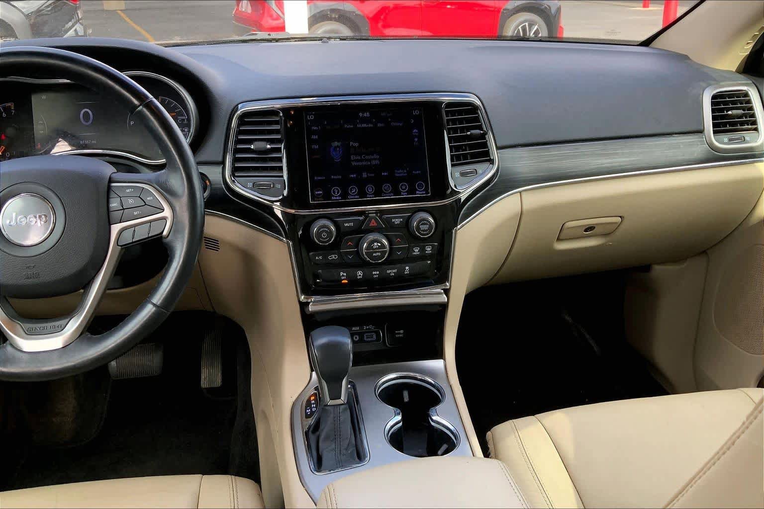 Used 2019 Jeep Grand Cherokee Limited w/ Trailer Tow Group IV AWD/4WD image 7