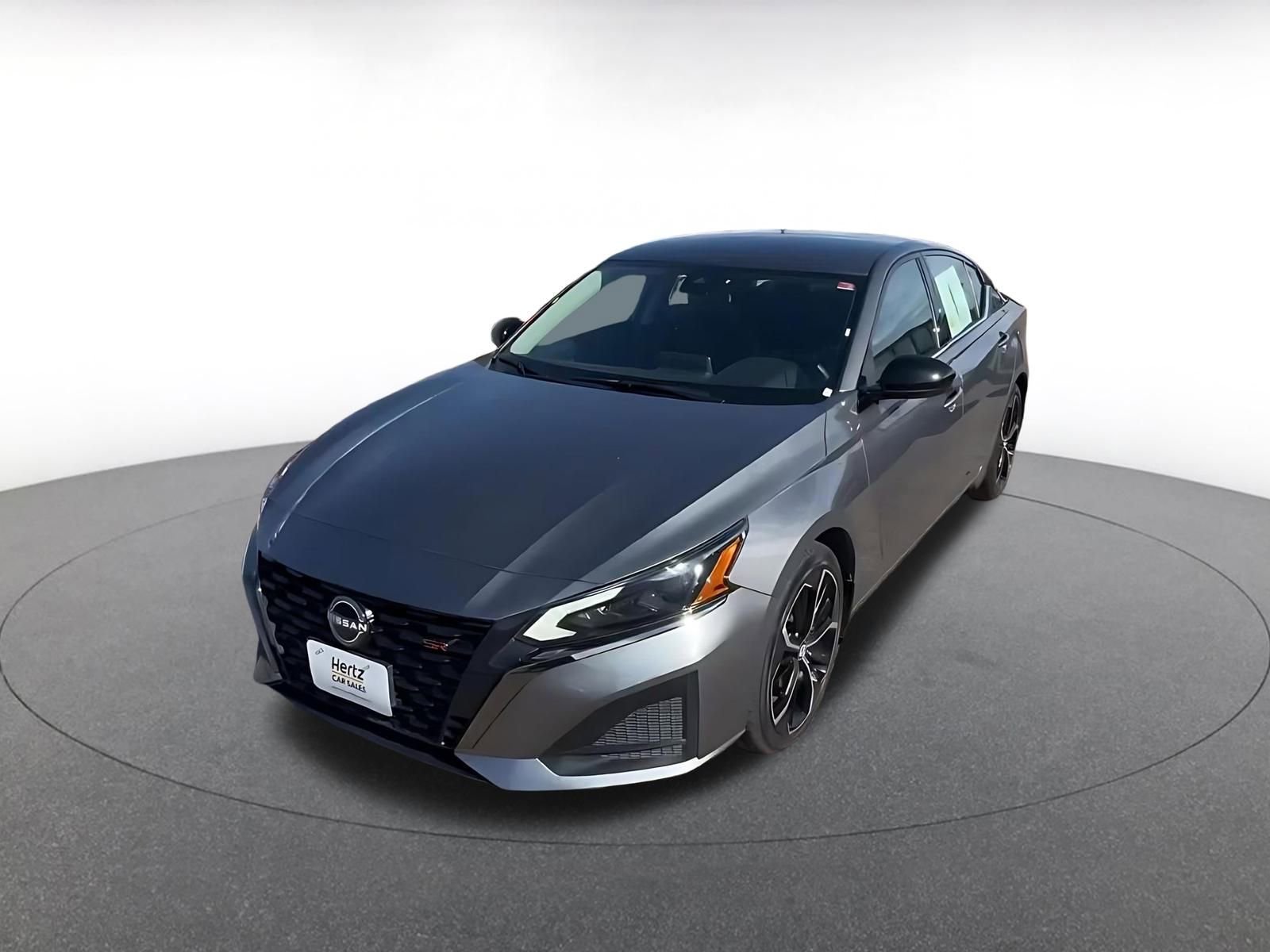 Used 2025 Nissan Altima 2.5 SR image 4