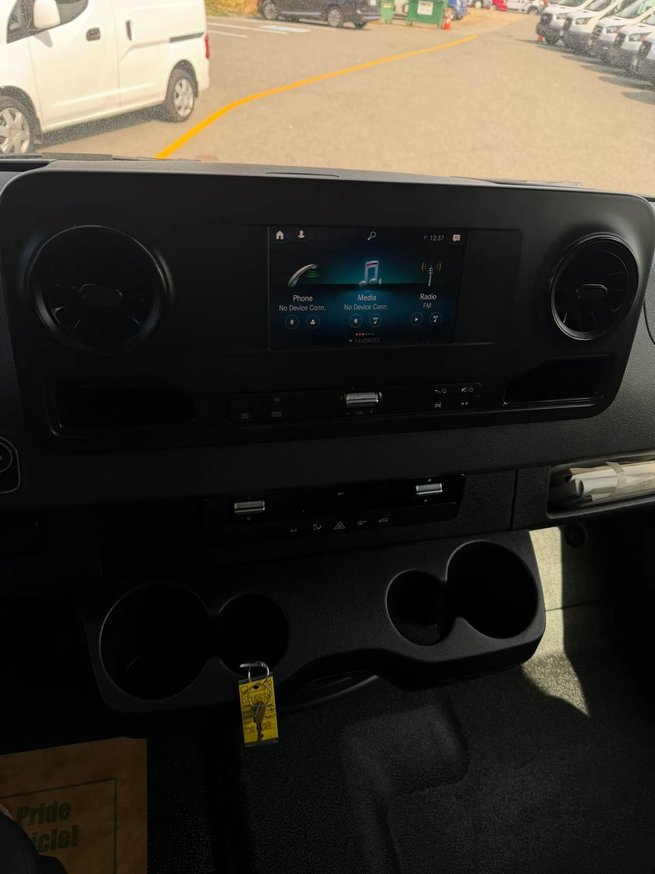 Used 2019 Freightliner Sprinter 3500 w/ Premium Package RWD image 37