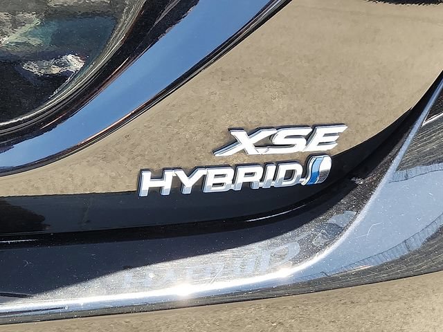 Used 2022 Toyota Camry XSE FWD image 31