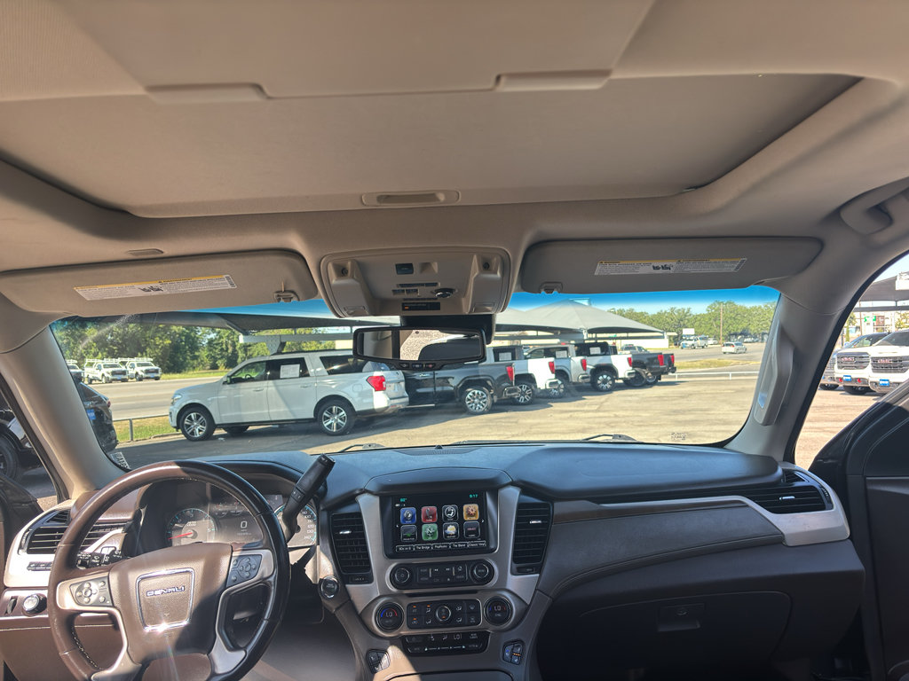 Used 2019 GMC Yukon Denali w/ Denali Ultimate Package RWD image 24