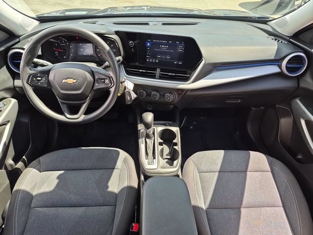 Used 2024 Chevrolet Trax LS FWD image 12