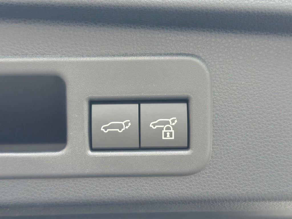 New 2026 Toyota 4Runner Limited AWD/4WD image 17