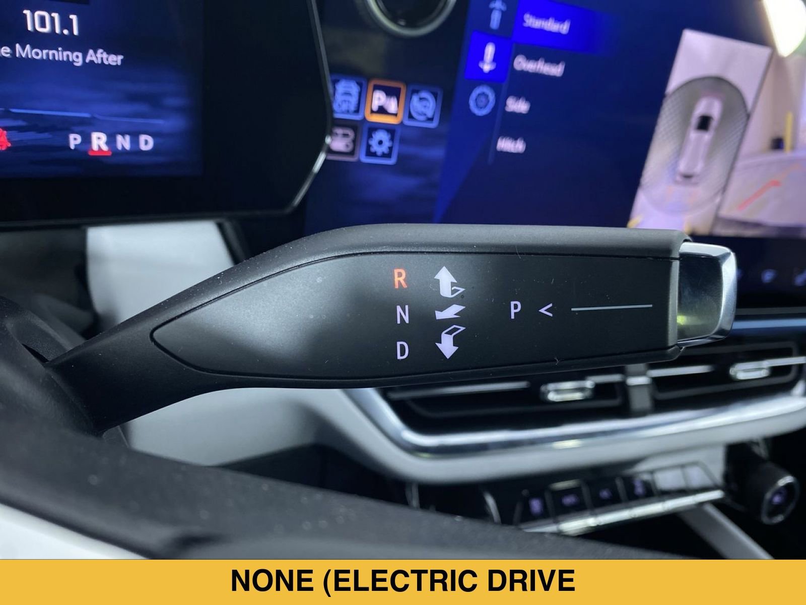Certified 2025 Chevrolet Equinox EV LT FWD image 8