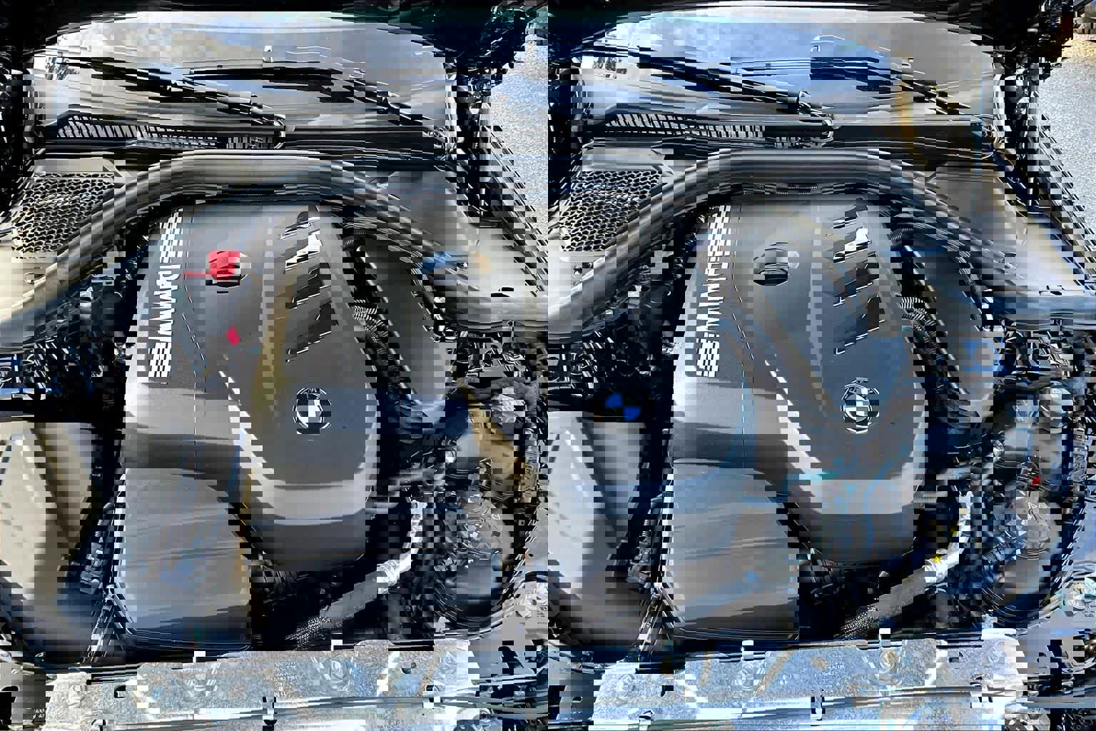 Used 2025 BMW 330i Sedan RWD image 31