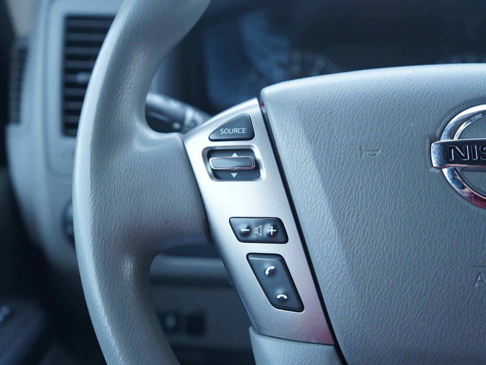 Used 2021 Nissan NV 2500 SV w/ Navigation Package image 27