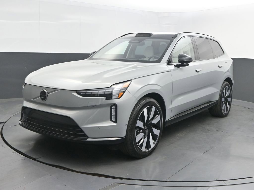 Used 2025 Volvo EX90 Ultra