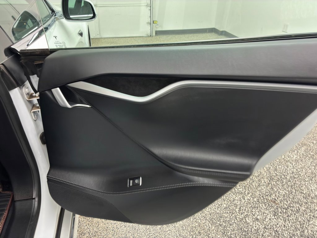 Used 2020 Tesla Model S Long Range image 52