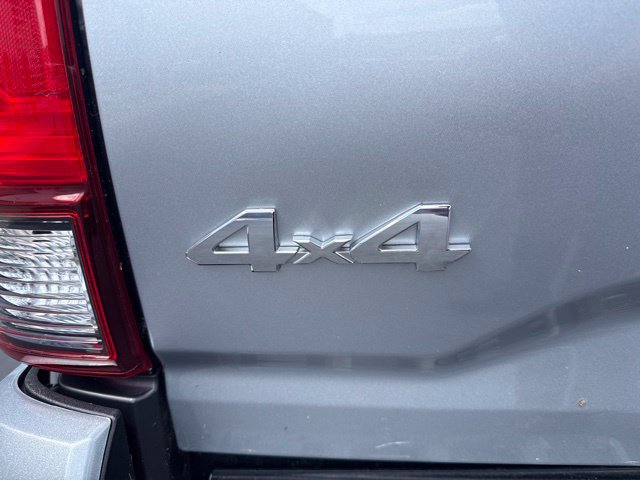 Certified 2023 Toyota Tacoma SR AWD/4WD image 11