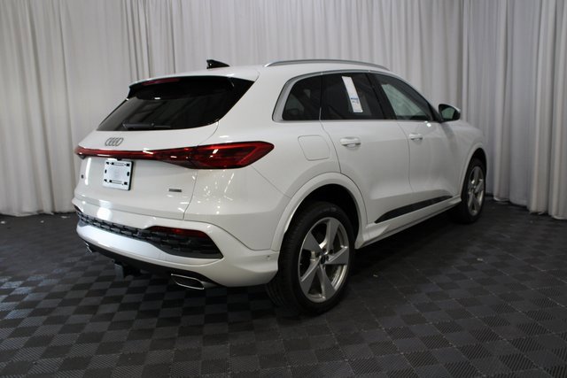 New 2025 Audi Q5 Premium Plus image 25