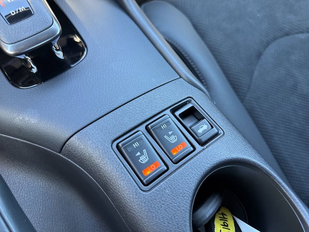 Used 2025 Nissan Z Performance w/ Floor Mat Package image 19