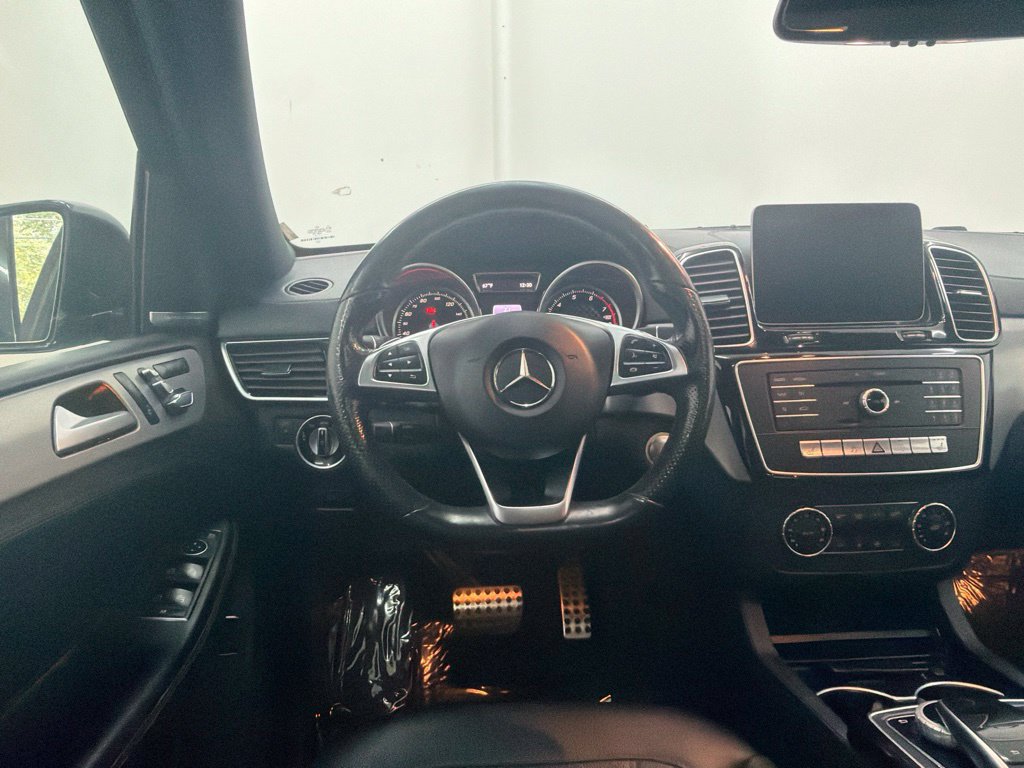 Certified 2017 Mercedes-Benz GLE 43 AMG 4MATIC image 21