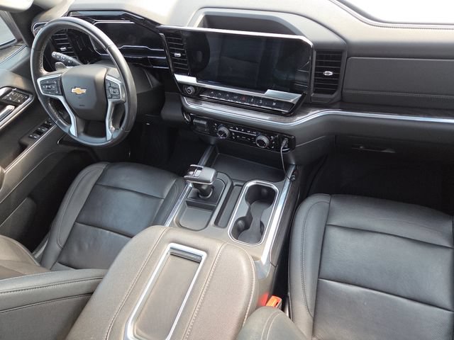 Used 2022 Chevrolet Silverado 1500 LTZ w/ LTZ Premium Package AWD/4WD image 25