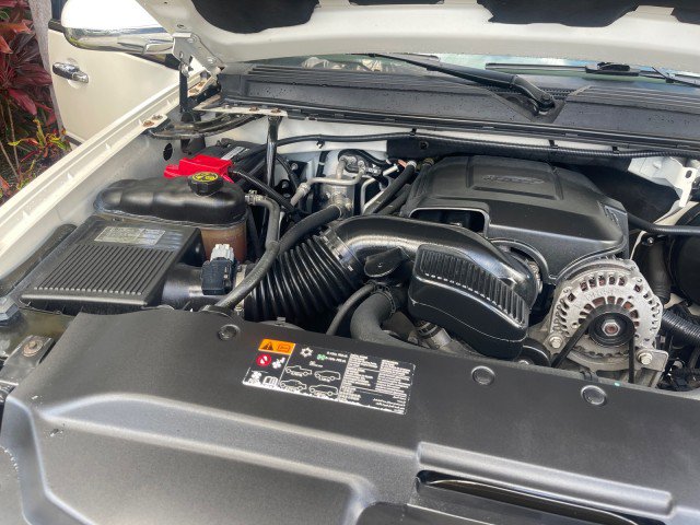 Used 2013 Cadillac Escalade 2WD image 26