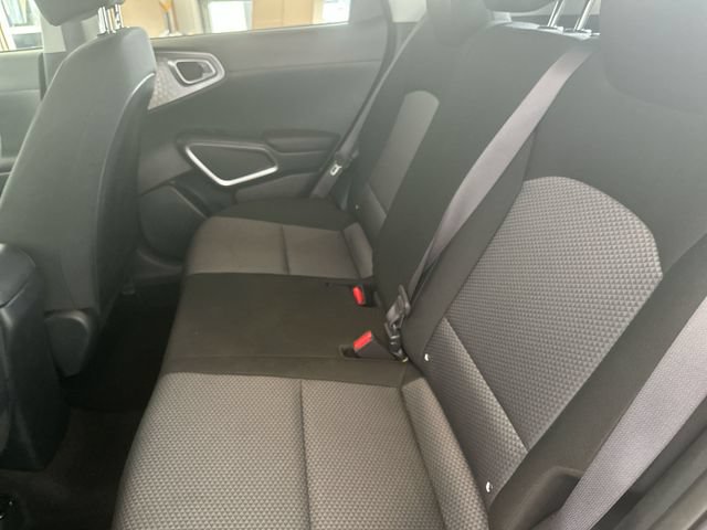 Certified 2025 Kia Soul LX FWD image 25