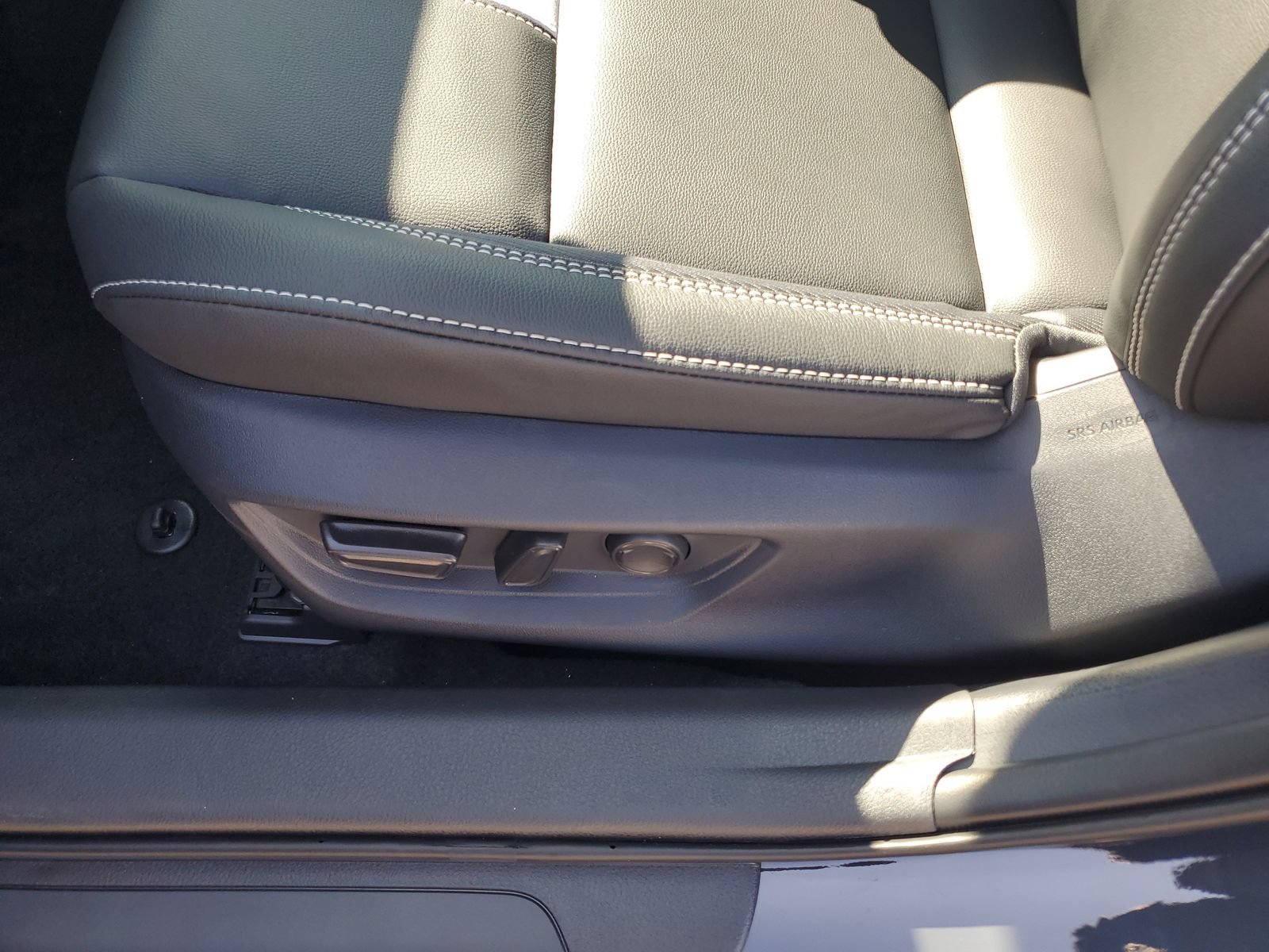 New 2026 Toyota Camry SE w/ Convenience Package FWD image 18