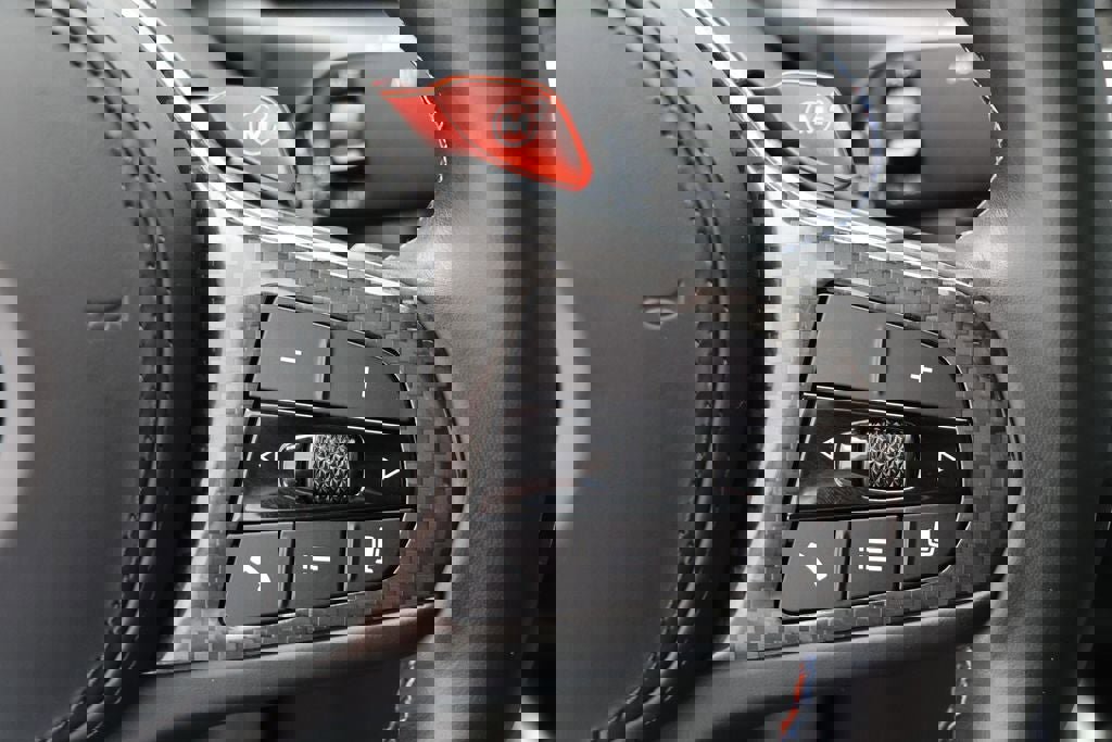 Used 2023 BMW M2 w/ Lighting Package image 28