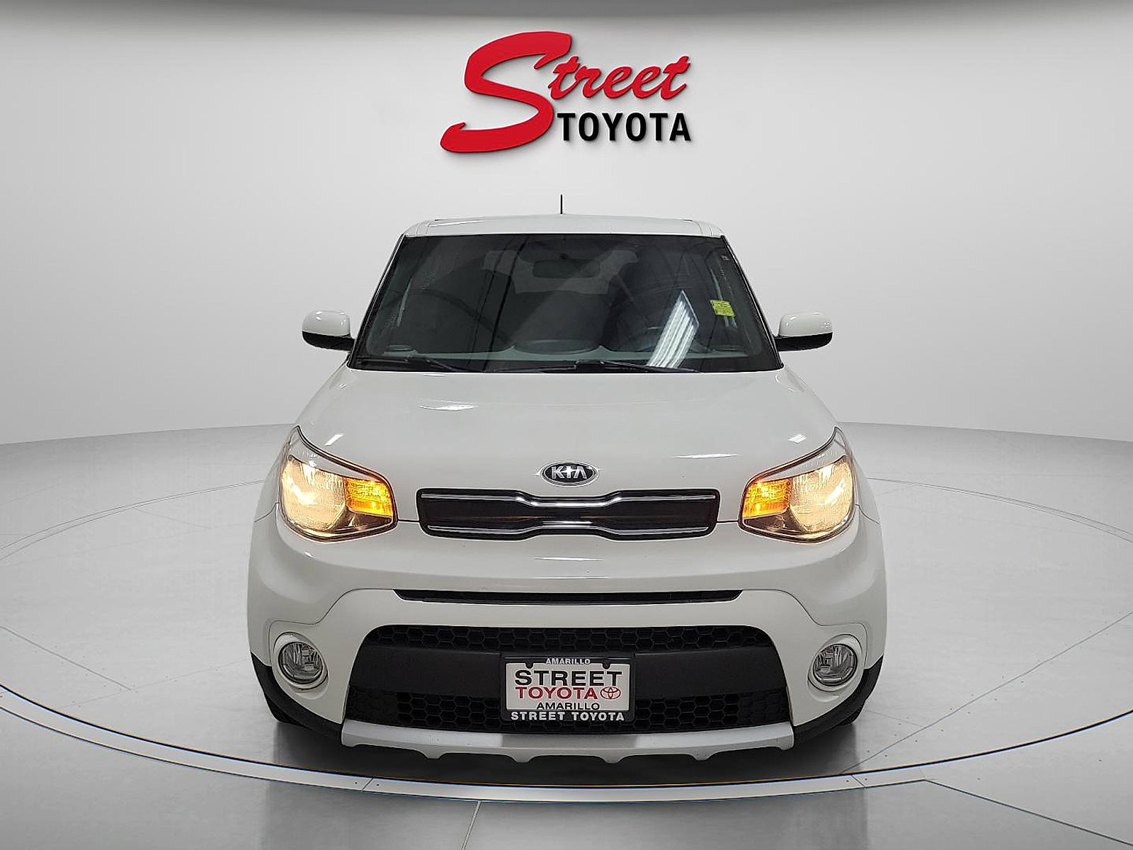 Used 2017 Kia Soul + w/ Audio Package FWD image 6