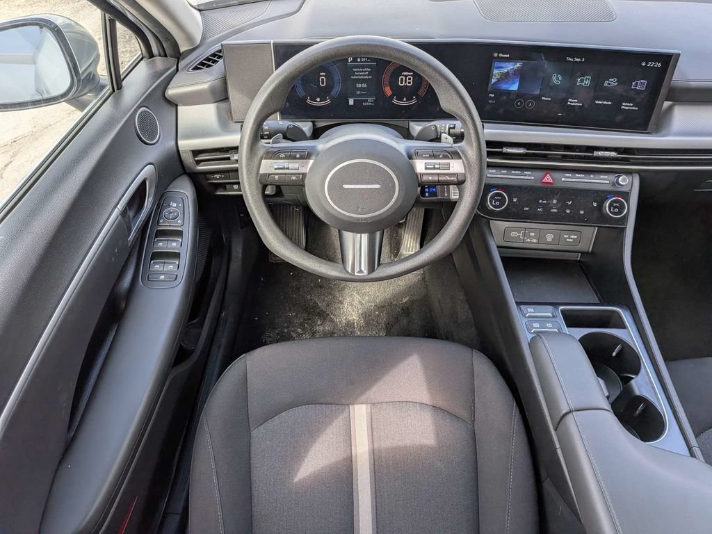 Used 2025 Hyundai Sonata SEL FWD image 13