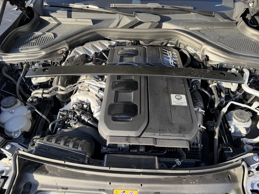 Used 2025 Mercedes-Benz GLC 43 AMG 4MATIC image 12