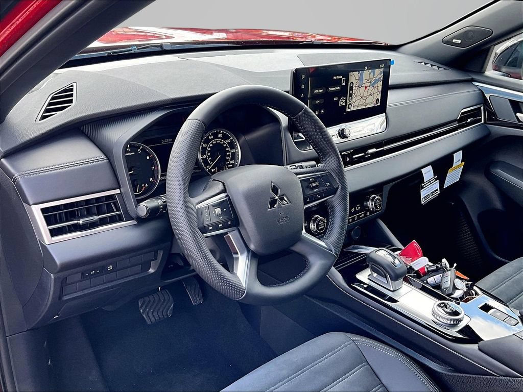 New 2026 Mitsubishi Outlander LE FWD image 8