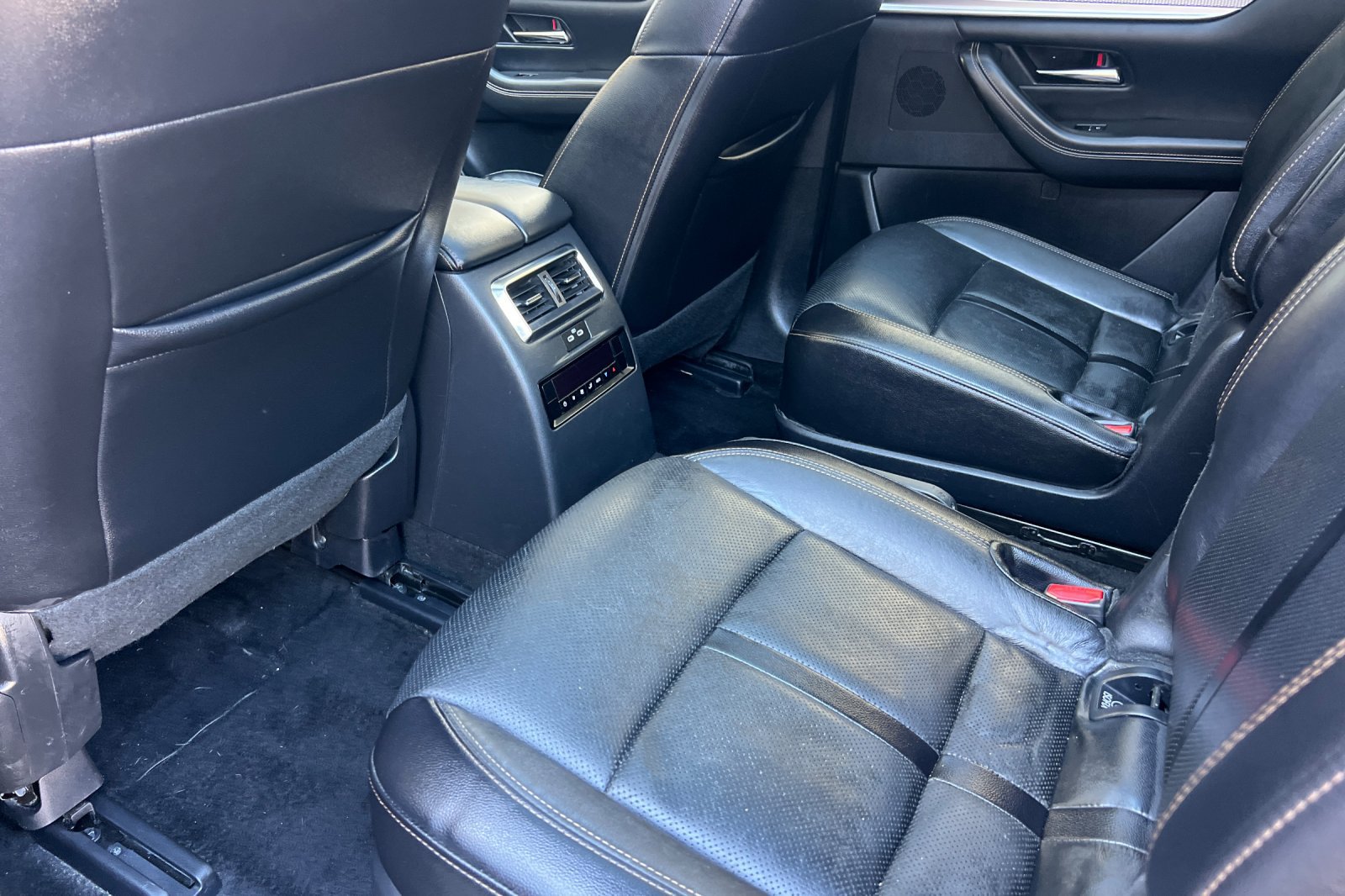 Used 2024 MAZDA CX-90 Plug-In Hybrid w/ Premium Pkg AWD/4WD image 13