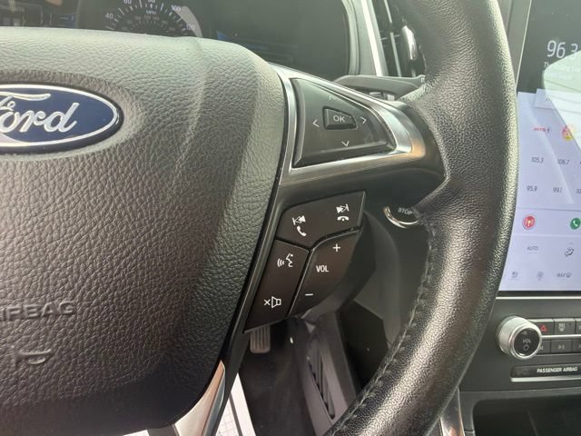 Used 2022 Ford Edge Titanium AWD/4WD image 14