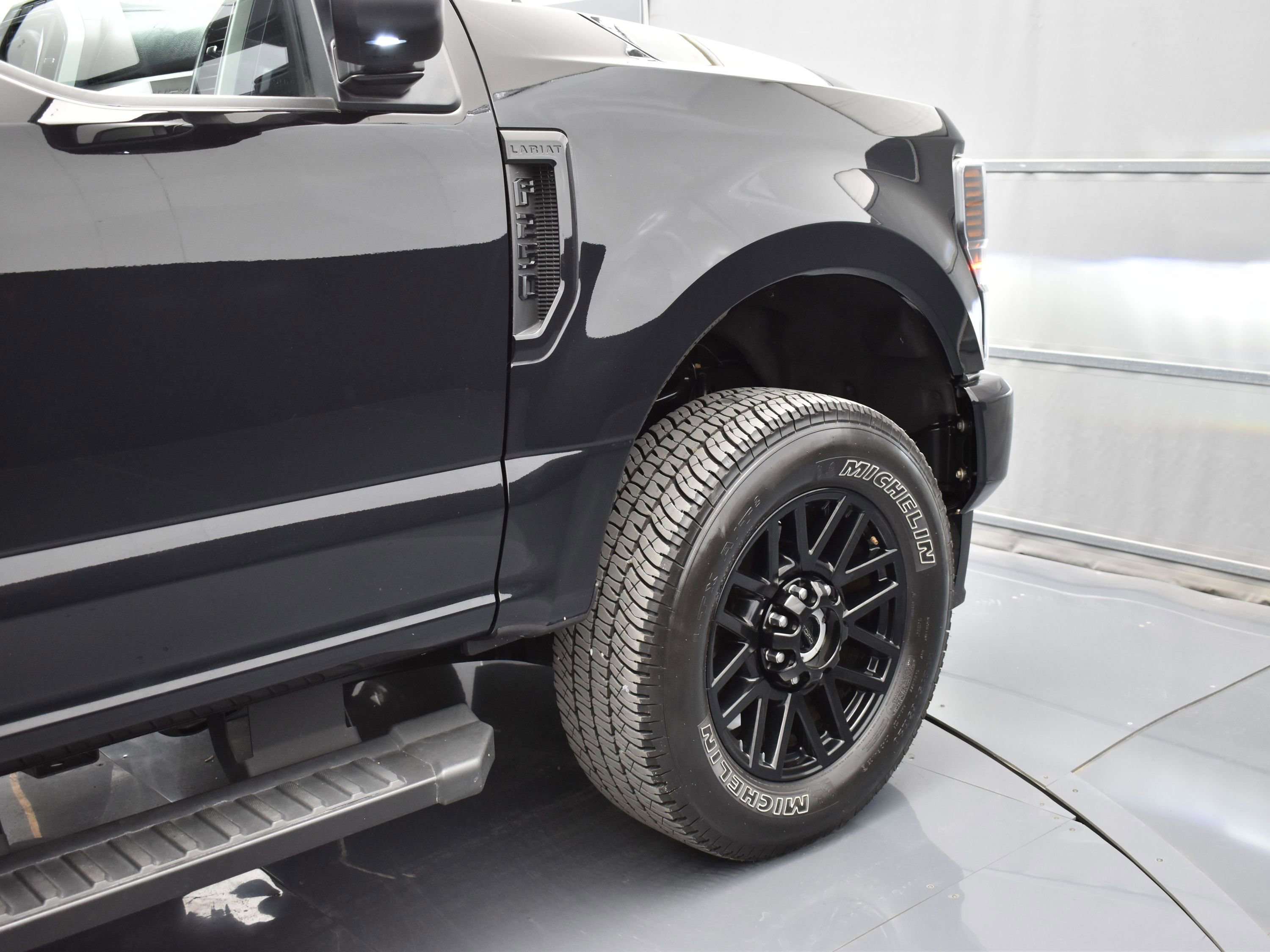 Used 2022 Ford F250 Lariat w/ Lariat Ultimate Package image 47