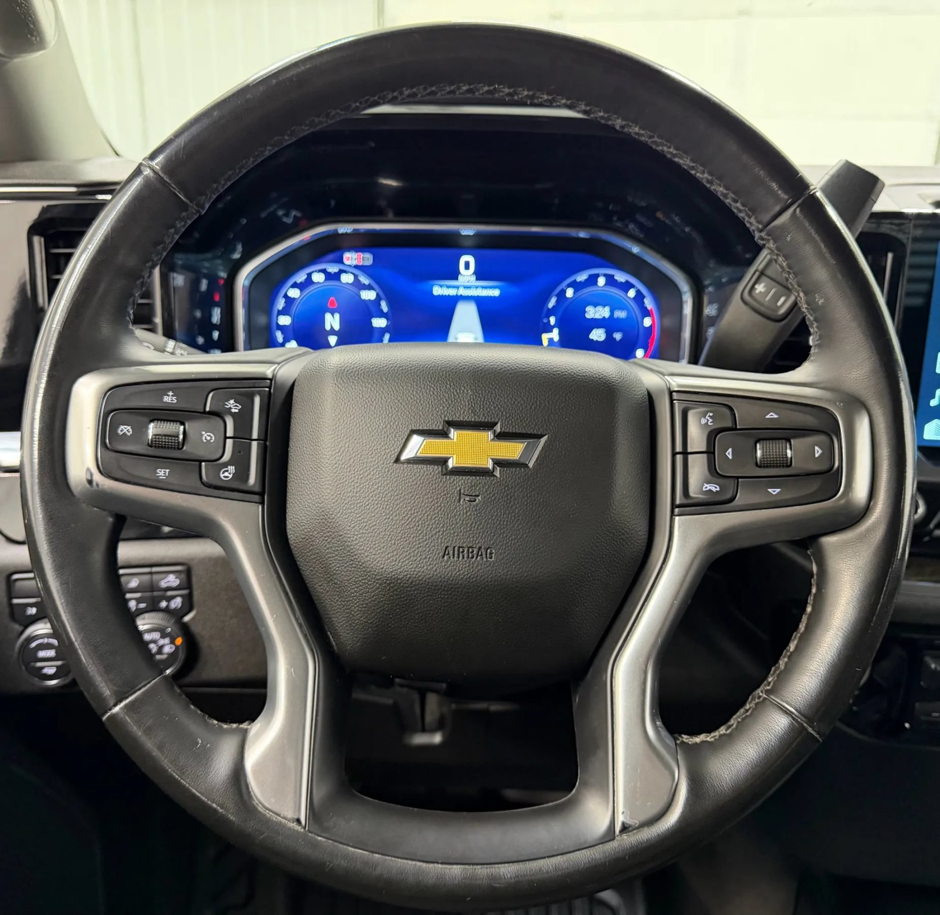 Used 2024 Chevrolet Silverado 2500 LT w/ Convenience Package AWD/4WD image 20