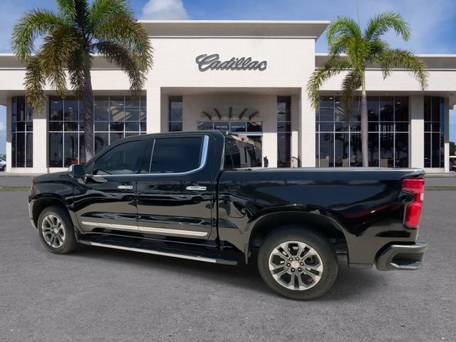 Used 2023 Chevrolet Silverado 1500 High Country w/ Z71 Off-Road Package AWD/4WD image 9