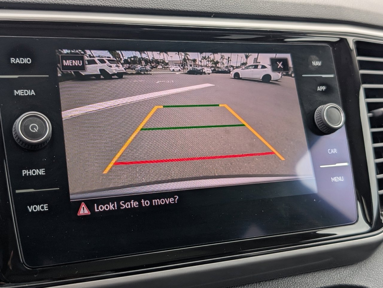 Used 2021 Volkswagen Atlas SEL AWD/4WD image 7