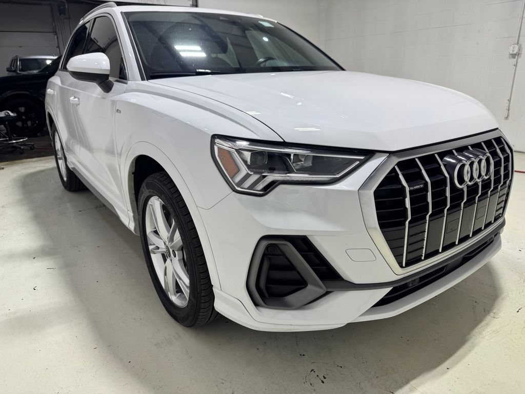 Used 2024 Audi Q3 2.0T Premium AWD/4WD image 8