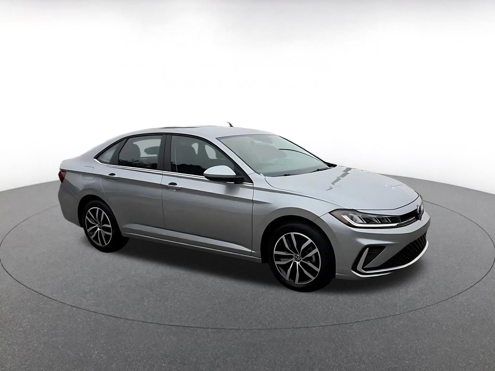 Used 2025 Volkswagen Jetta SE video 2