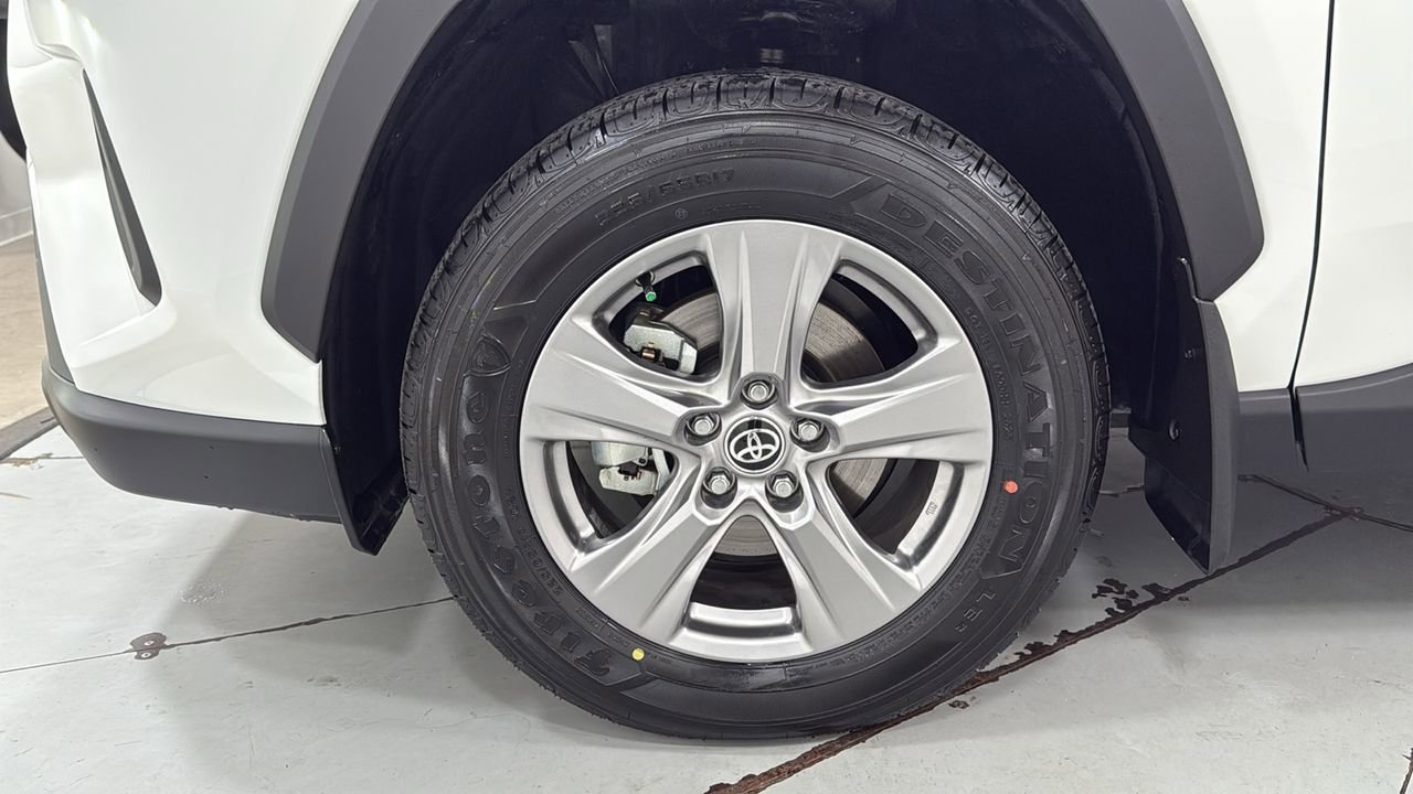 Certified 2025 Toyota RAV4 XLE w/ Convenience Package image 24