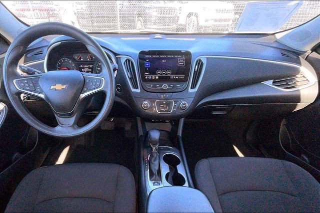 Used 2024 Chevrolet Malibu LS FWD image 15