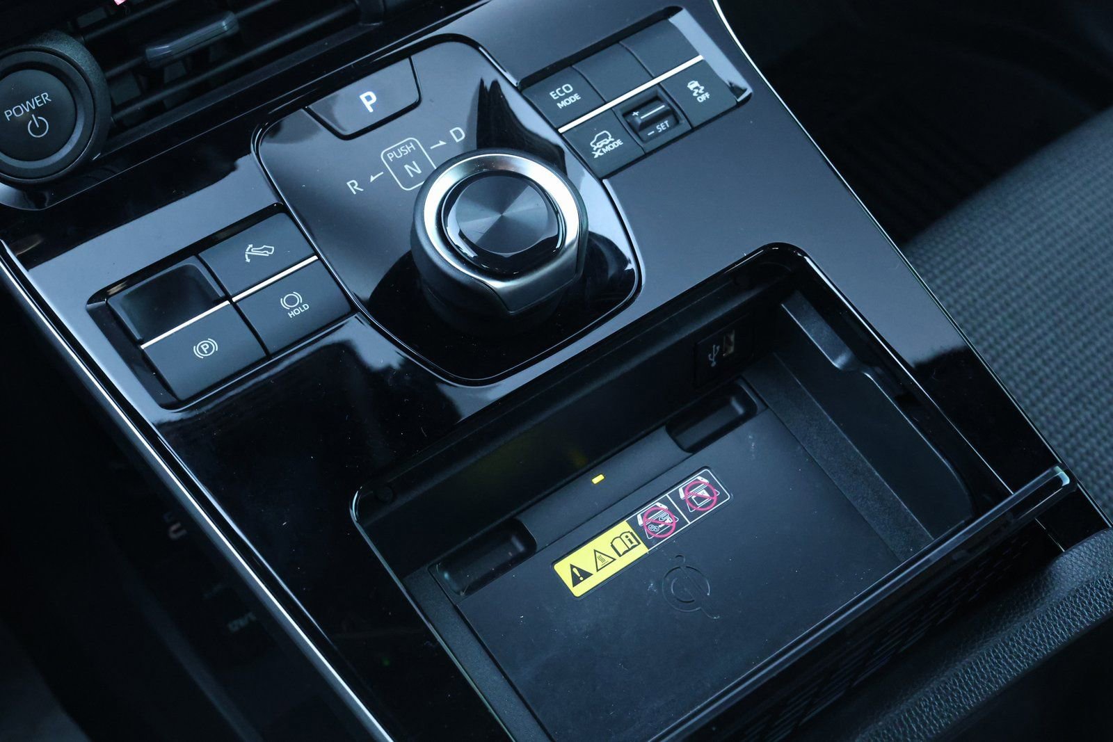 Used 2023 Toyota bZ4X XLE w/ Weather Package image 25