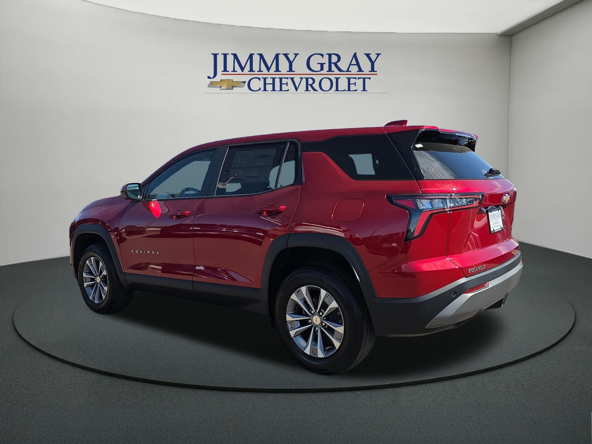 New 2027 Chevrolet Equinox LT w/ Safety and Technology Package FWD image 3