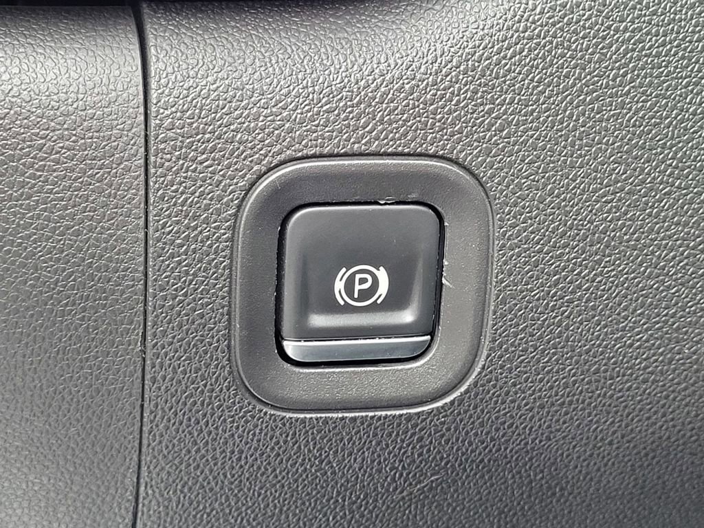 Used 2020 GMC Sierra 1500 SLT w/ SLT Premium Plus Package image 13