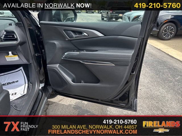 New 2025 Chevrolet Traverse LT w/ Driver Confidence Package image 49