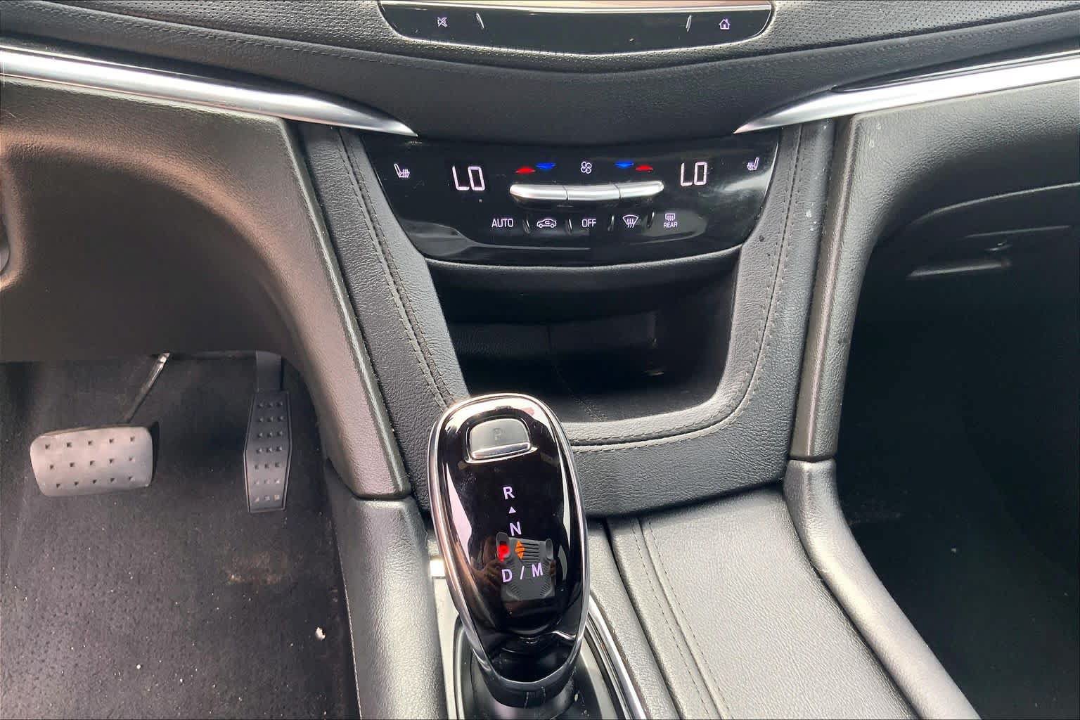 Used 2023 Cadillac XT5 Premium Luxury FWD image 32