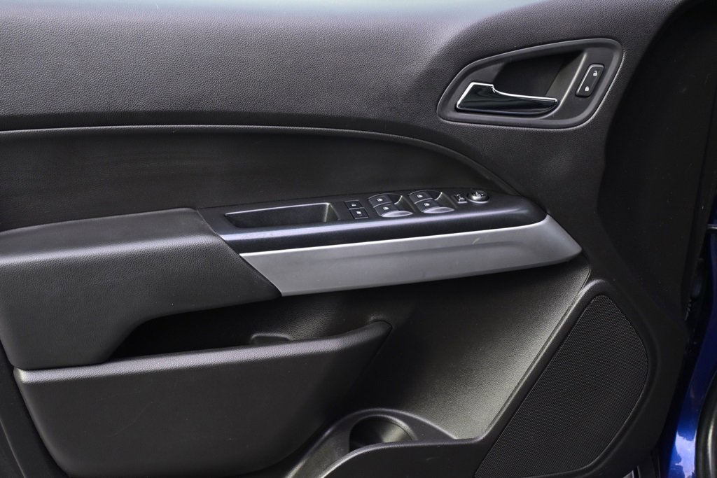 Used 2017 Chevrolet Colorado ZR2 image 22