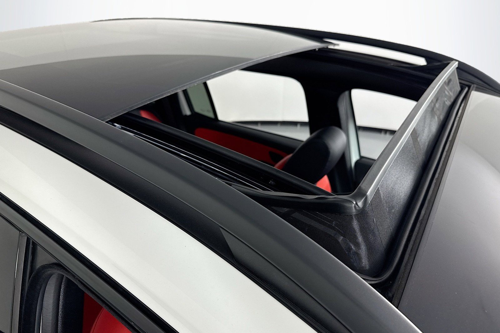 New 2026 Mercedes-Benz GLB 250 image 21